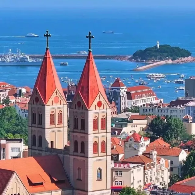 St. Michael's Cathedral and the coast, Qingdao